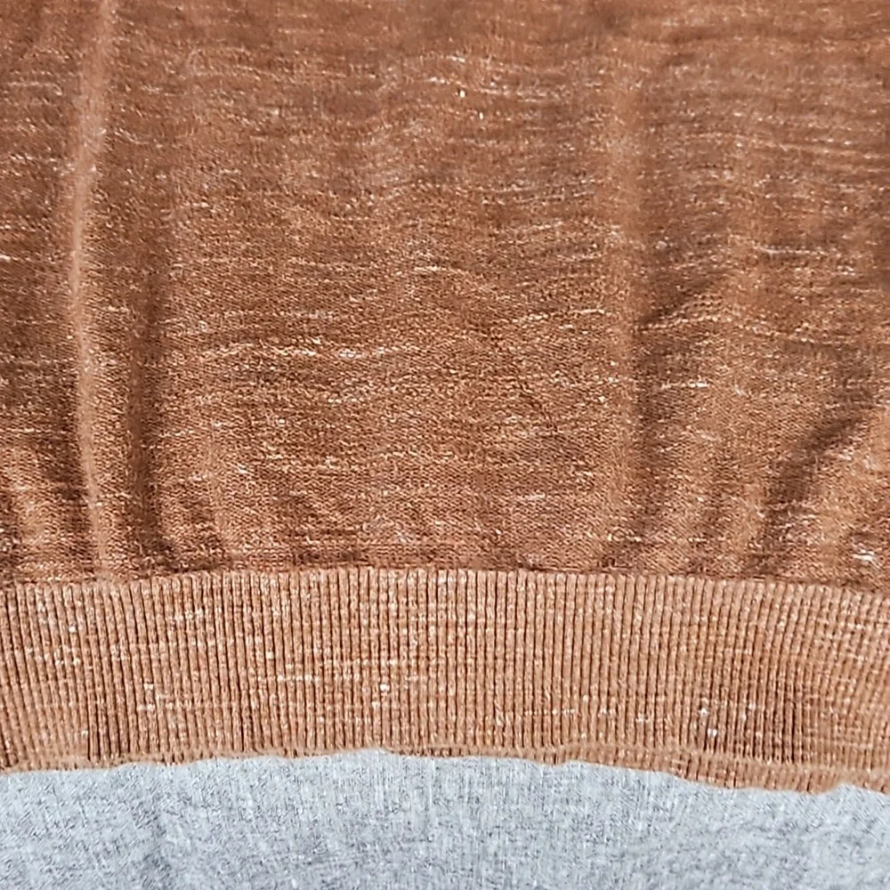 Banana Republic crew neck sweater - Picture 4 of 4
